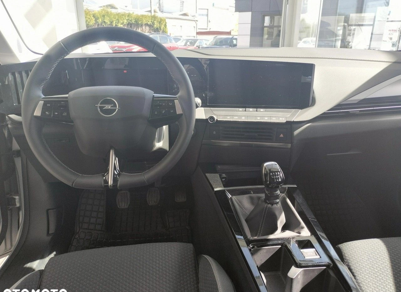 Opel Astra cena 93200 przebieg: 7000, rok produkcji 2023 z Krasnystaw małe 37